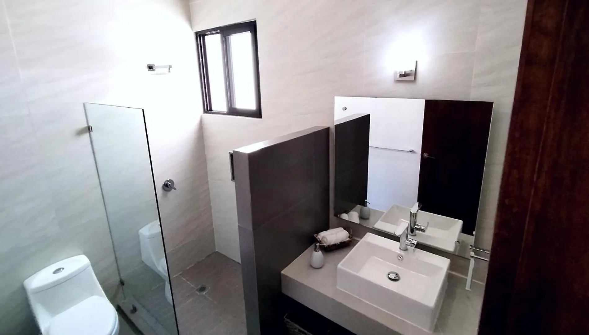 Villa Tucanes 5 Bdr 10 Ppl Tulum