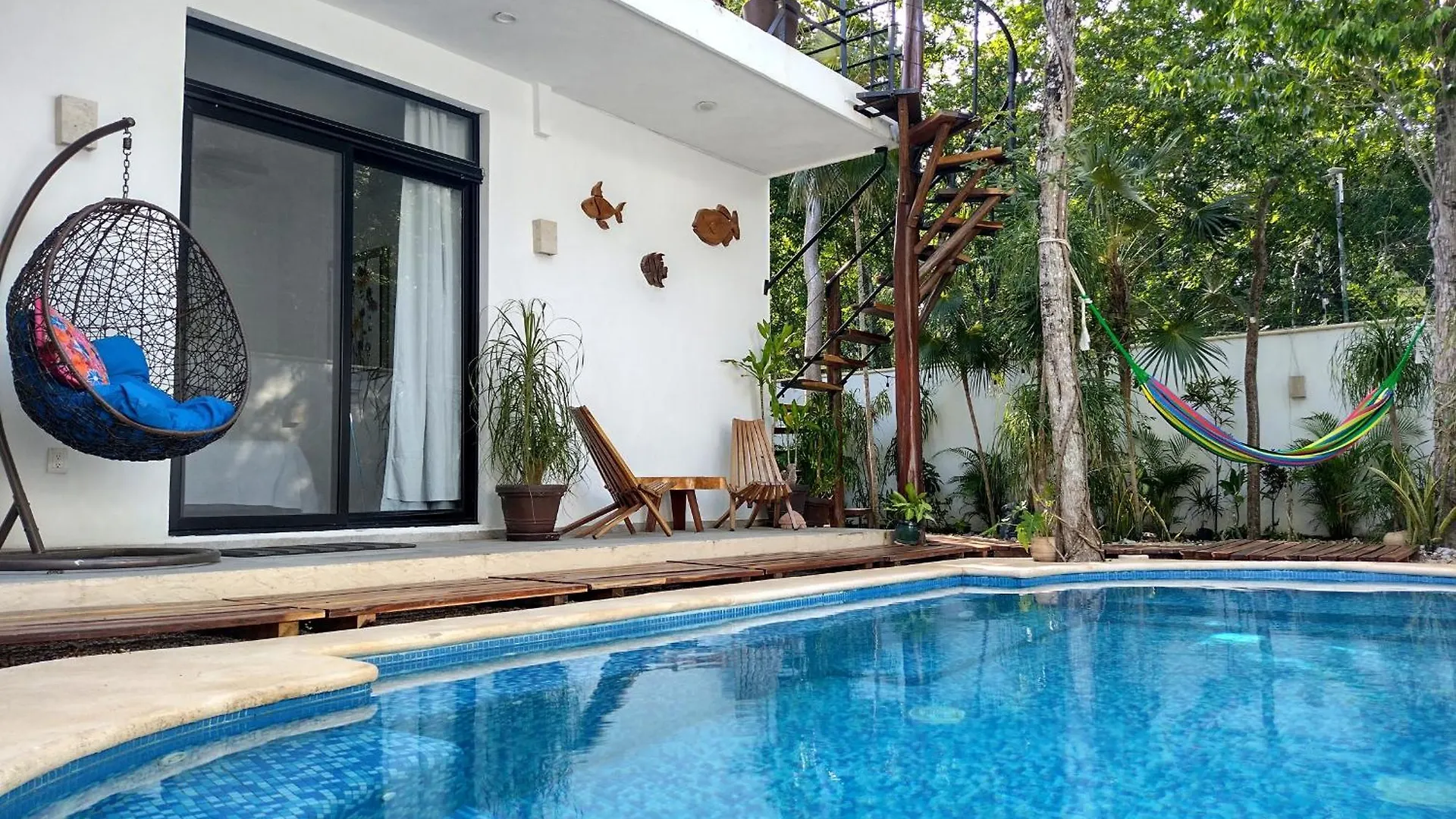 Villa Tucanes 5 Bdr 10 Ppl Tulum
